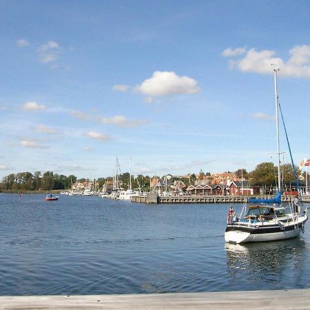10 Person Holiday Home In Nysted Buitenkant foto